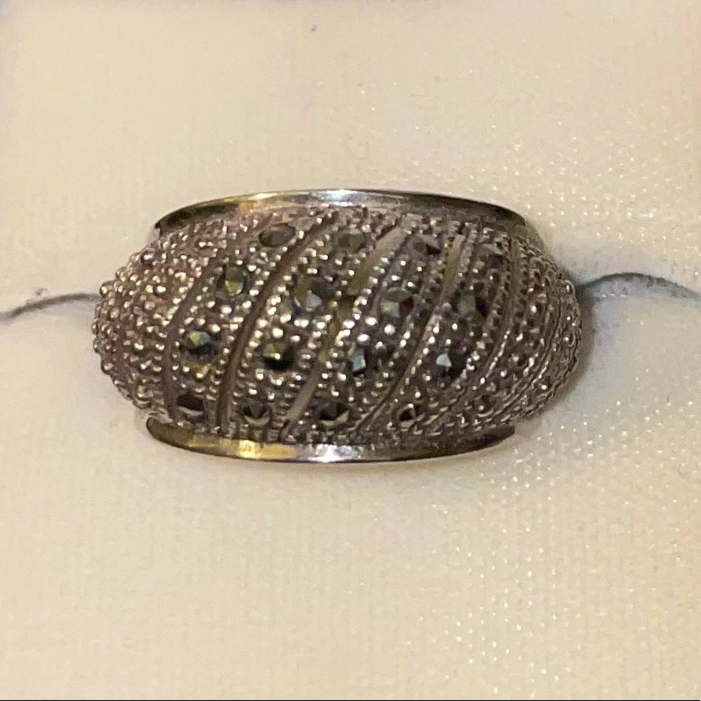 925 Sterling Silver Marcasite Gem Domed Design